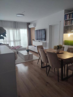 Eva's House